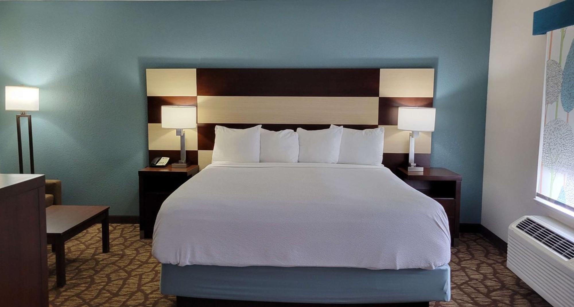 Best Western Joliet Inn & Suites Екстериор снимка