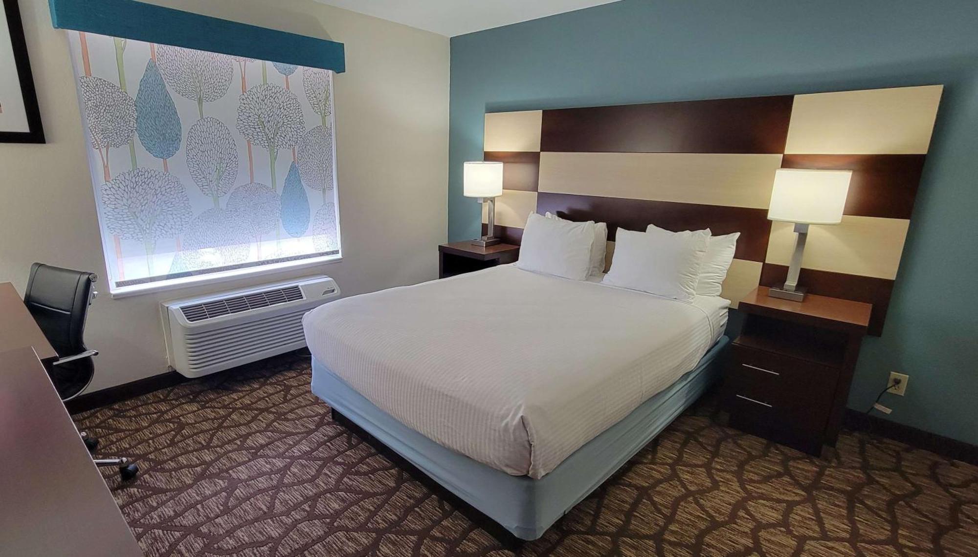 Best Western Joliet Inn & Suites Екстериор снимка